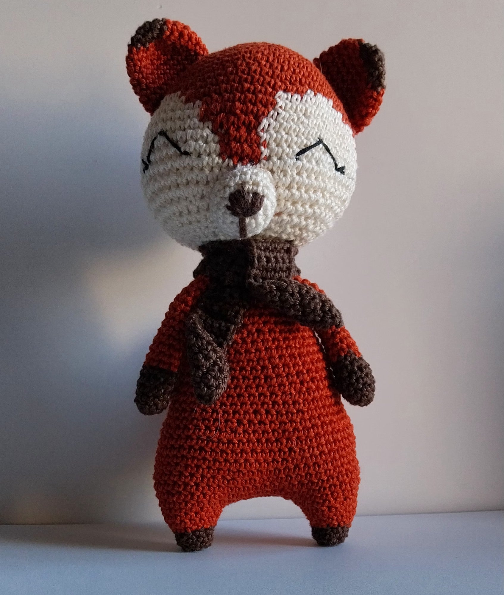 Renard Marron foncé